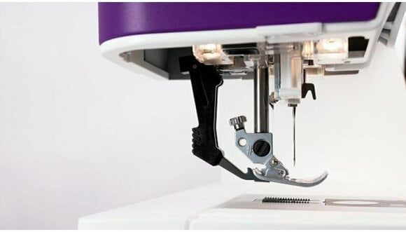 Sewing Machine Pfaff Expression 710 - 4