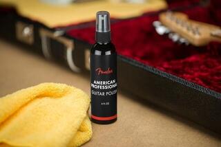 Čistící prostředek Fender 4oz Polish and Shop Cloth 2 Pack - 1