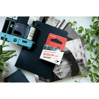 Film Lomography Berlin Kino B&W ISO 400 2019 Formula Film - 3