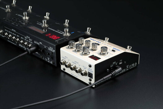 Câble MIDI Boss BMIDI-1-35 Noir 30 cm - 3