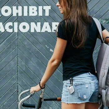 Headphone case
 Catalyst Waterproof Case Apple Headphone case - 10