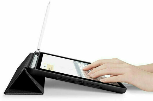 Etui Spigen Urban Fit Black Etui - 4