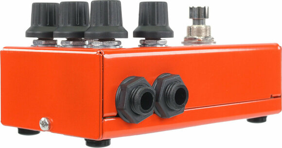 Pré-amplificador/amplificador em rack AMT Electronics R1 - 5