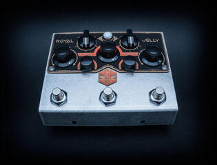 Guitar Effect Beetronics Royal Jelly Black Guitar Effect - 2