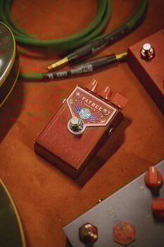 Effet guitare Beetronics Fatbee Omega Red (Limited Edition) Effet guitare - 7