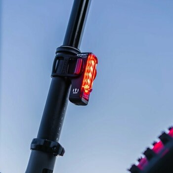 Oświetlenie rowerowe tylne Lezyne Strip Alert StVZO Black 35 lm Oświetlenie rowerowe tylne - 4