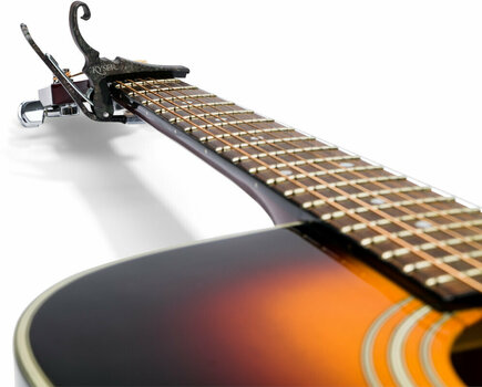 Kapodaster pre gitaru s kovovými strunami Kyser Quick-Change Camo - 3