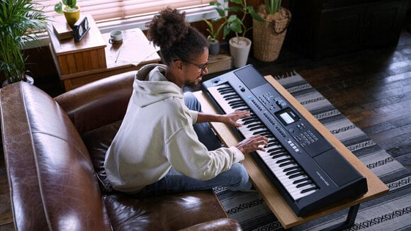 Keyboard s dynamikou Yamaha PSR-EW425 - 8