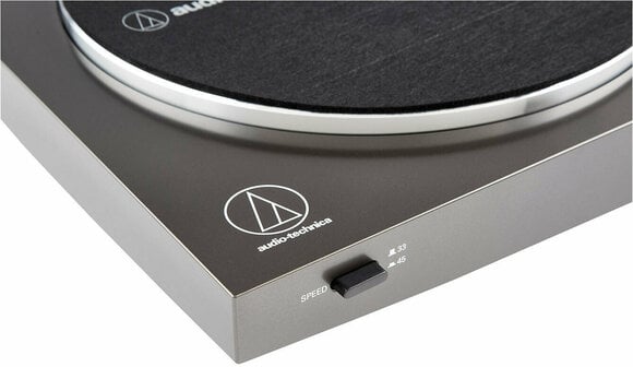 Hi-Fi Turntable
 Audio-Technica AT-LP2X - 5