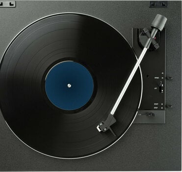 Hi-Fi Turntable
 REKKORD F100 Hi-Fi Turntable - 3