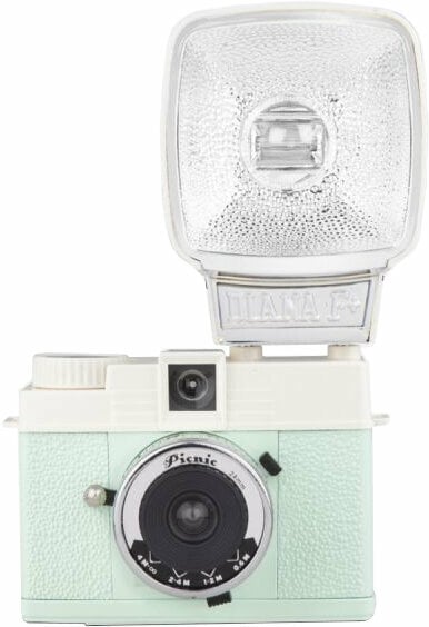 Classic camera Lomography Diana Mini & Flash Picnic Edition