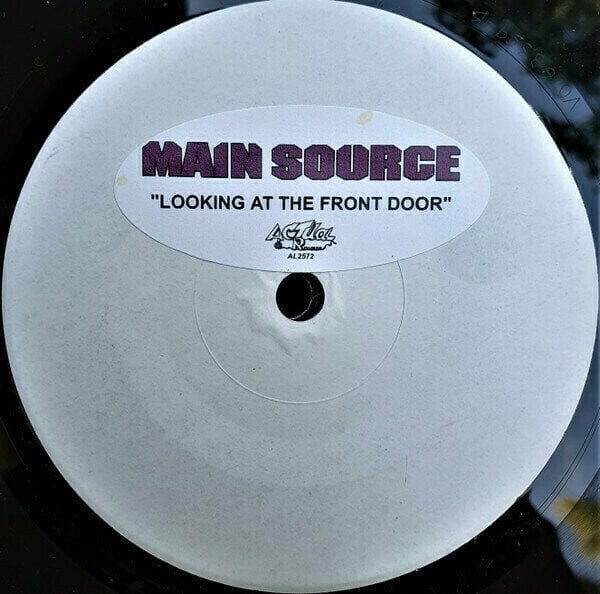 Vinylplade Main Source - Looking At The Front Door (7" Vinyl)