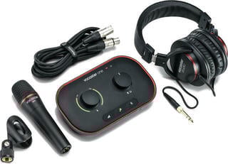 Podcast Mixer Focusrite Vocaster One Studio Black Podcast Mixer