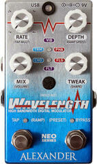 Tremolo/Vibrato Alexander Pedals Wavelength Tremolo/Vibrato