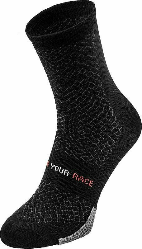 Чорапи за колоездене R2 Endurance Bike Socks Black L Чорапи за колоездене