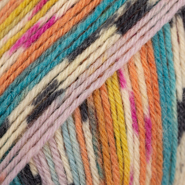 Knitting Yarn Drops Fabel Print Print 923 Country Fair Knitting Yarn