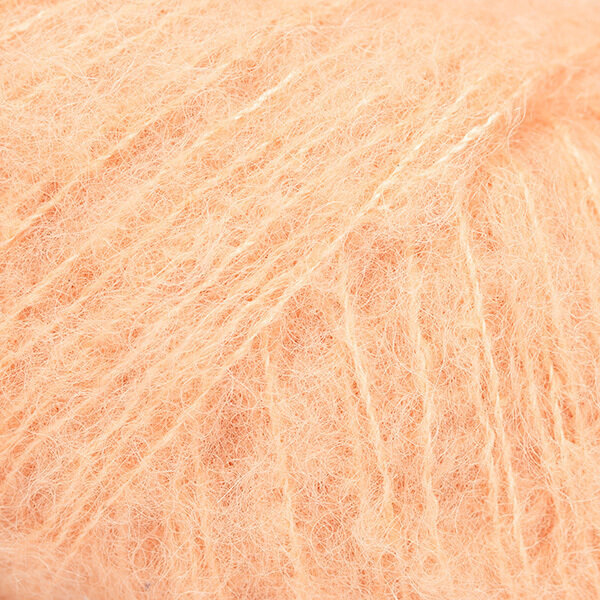 Pletacia priadza Drops Brushed Alpaca Silk Uni Colour 37 Sweet Apricot Pletacia priadza