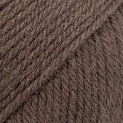 Fios para tricotar Drops Karisma Uni Colour 04 Chocolate Brown Fios para tricotar