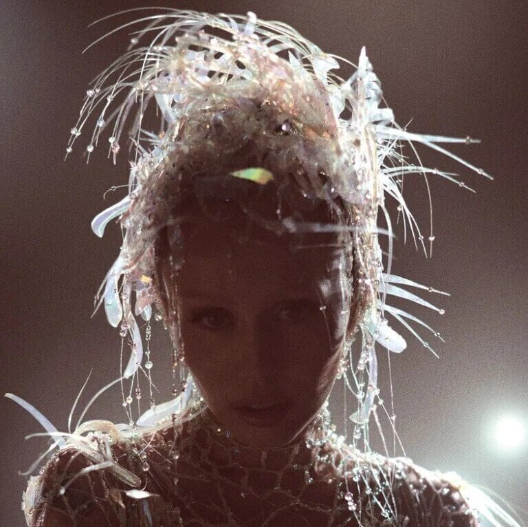 LP deska Miley Cyrus - Something Beautiful (Red Translucent Coloured) (LP)