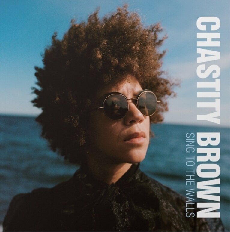 LP ploča Chastity Brown - Sing To The Walls (Opaque Red Coloured) (LP)