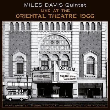 LP plošča The Miles Davis Quintet - Live at the Oriental Theatre 1966 (2 LP) - 1