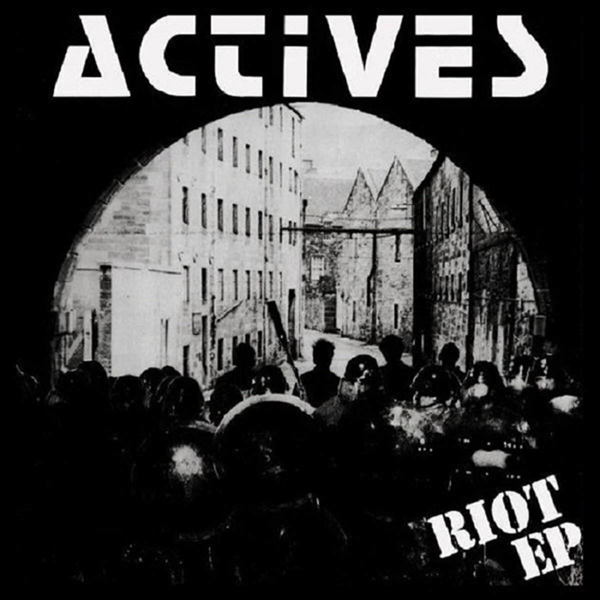 Vinylplate Actives - Riot E.P. / Wait & See E.P. (LP)
