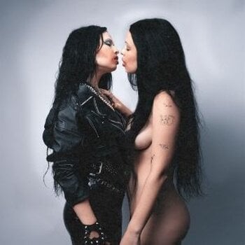 Schallplatte Kelsy Karter & The Heroines - Love Made Me Do It (Limited Edition) (LP) - 1