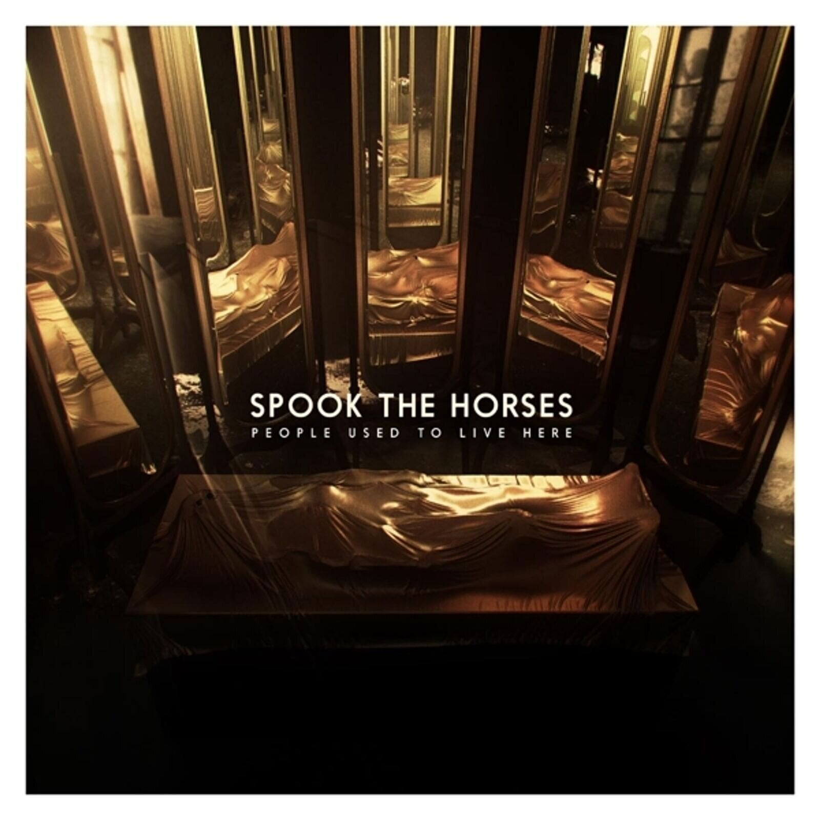 Vinylskiva Spook The Horses - People Used To Live Here (LP)