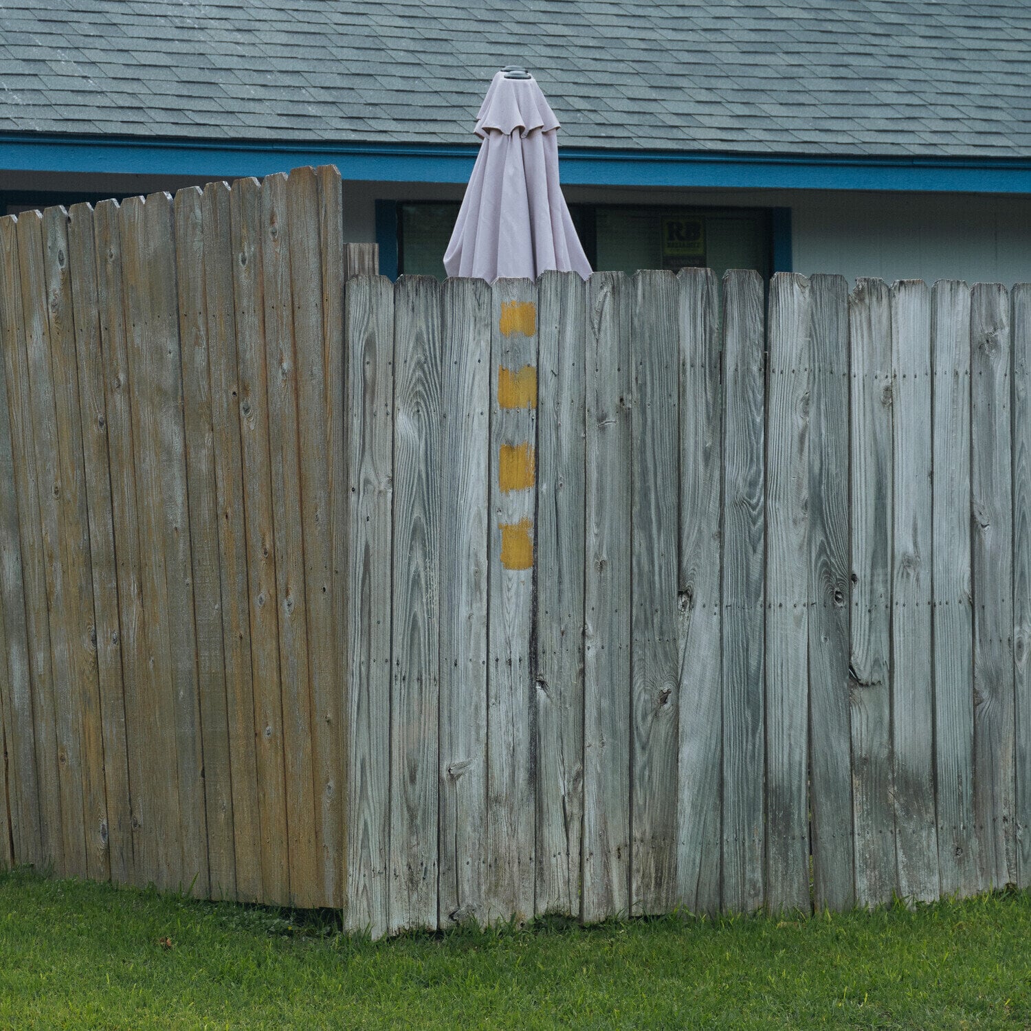 Грамофонна плоча Good Looks - Lived Here For A While (Coloured) (LP)