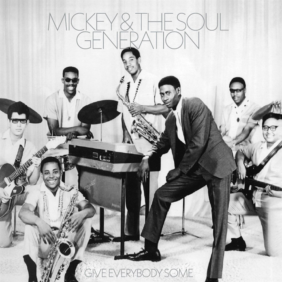 Schallplatte Mickey & The Soul Generation - Give Everybody Some (LP)