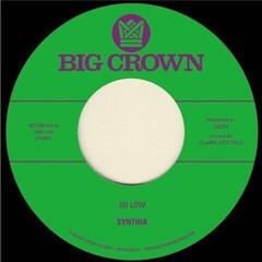 Schallplatte Synthia - So Low (7")
