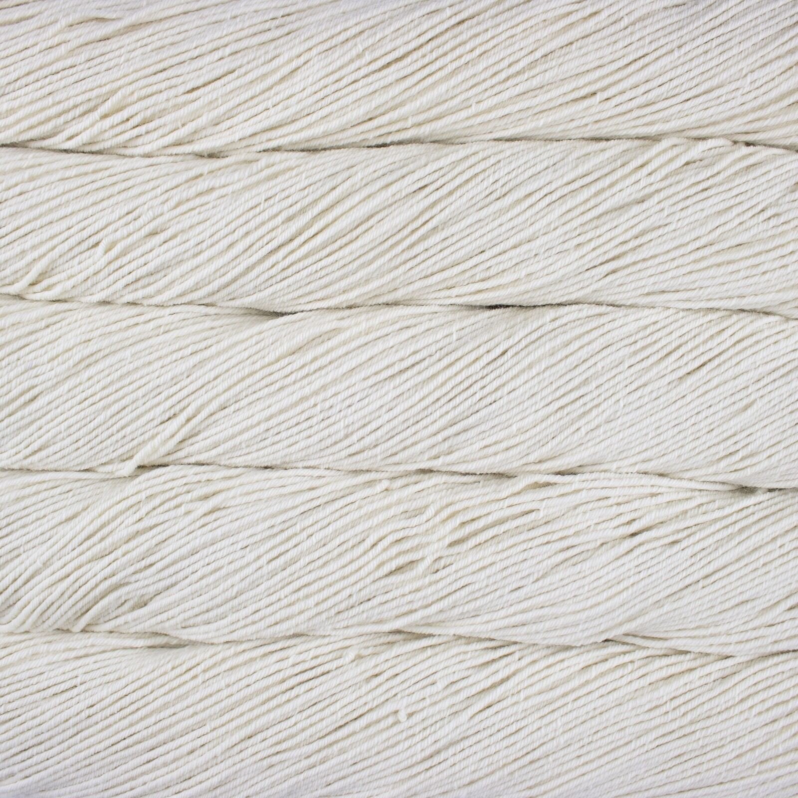 Fire de tricotat Malabrigo Seis Cabos Natural Fire de tricotat