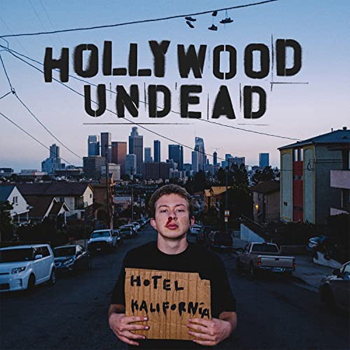Vinüülplaat Hollywood Undead - Hotel Kalifornia (Baby Blue Coloured) (LP)