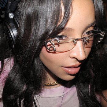 Disco de vinilo Tinashe - Popstar (Gatefold Sleeve) (Black/Grey Marble Coloured) (LP) - 1