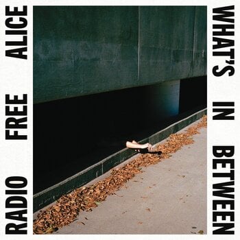 Музичний компакт-диск Radio Free Alice - What's In Between (CD) - 1