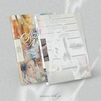Hudební CD NMIXX - Strange Muse (Strange / Muse Ver.) (CD) - 1