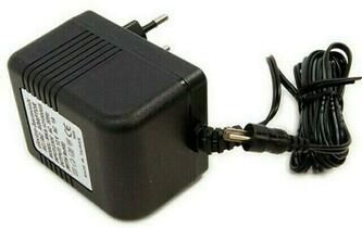 Electro Harmonix EU12AC-1000 Power Supply Adapter (Like new)