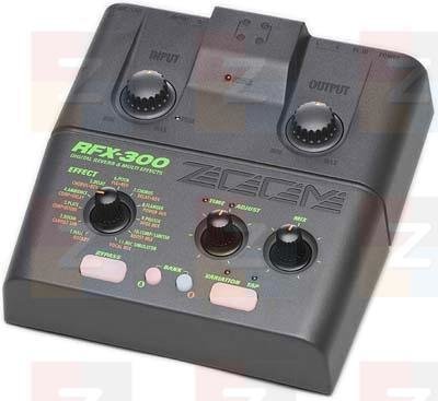 Мулти-ефект процесор Zoom RFX300