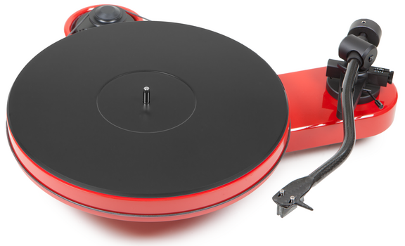 Hi-Fi Turntable
 Pro-Ject RPM-3 Carbon + 2M Silver High Gloss Red - 1