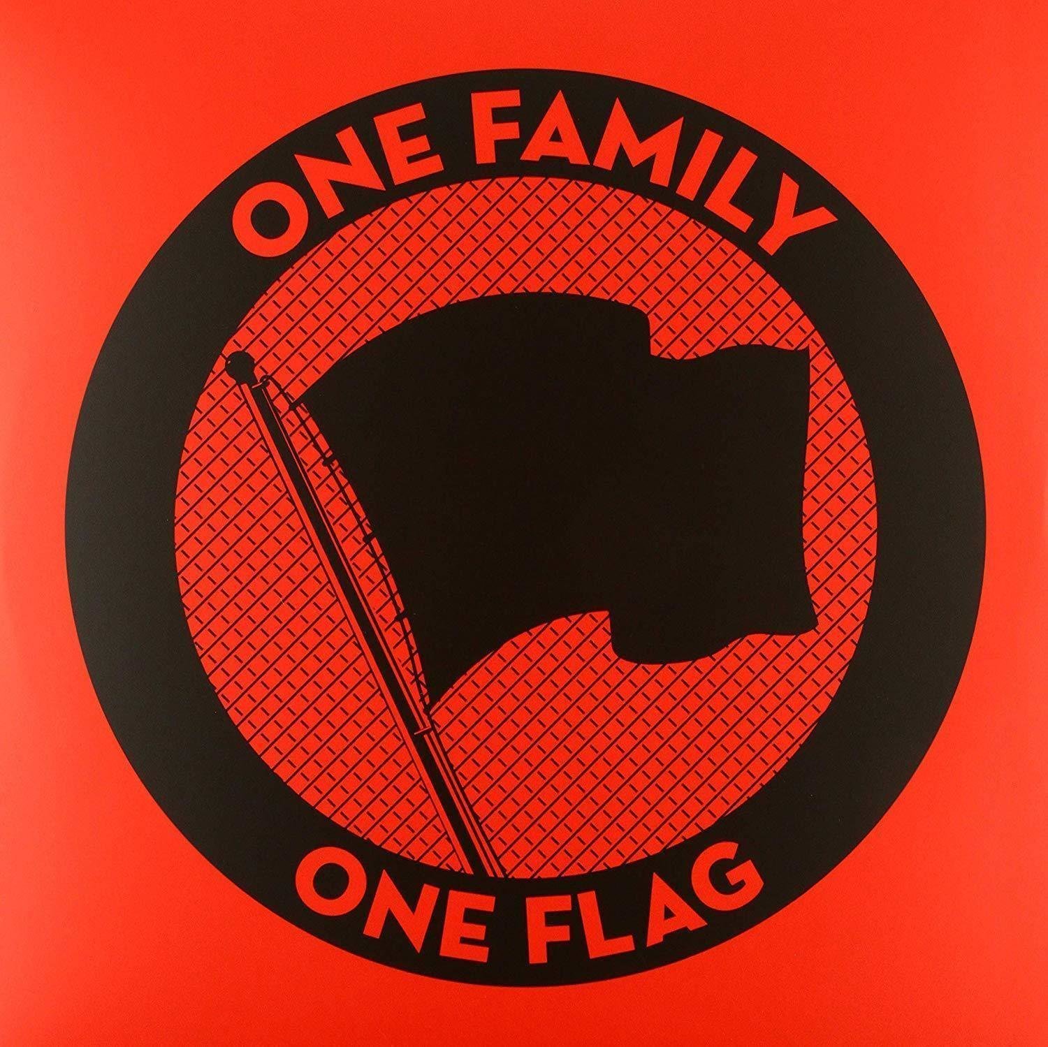 Disco de vinilo Various Artists - One Family. One Flag. (3 LP)