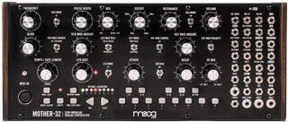 Synthesizer MOOG Mother-32 Synthesizer