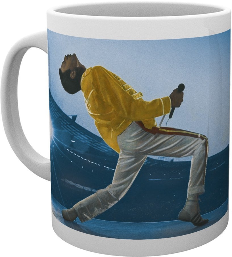 Musiciens dans la cuisine Queen Wembley Une tasse Multi