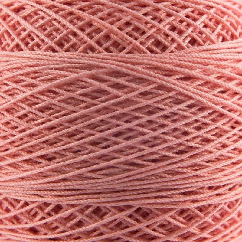 Плетене на една кука прежда Nitarna Ceska Trebova Kordonet 30 3724 Old Pink
