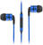En la oreja los auriculares SoundMAGIC E80C Black-Blue