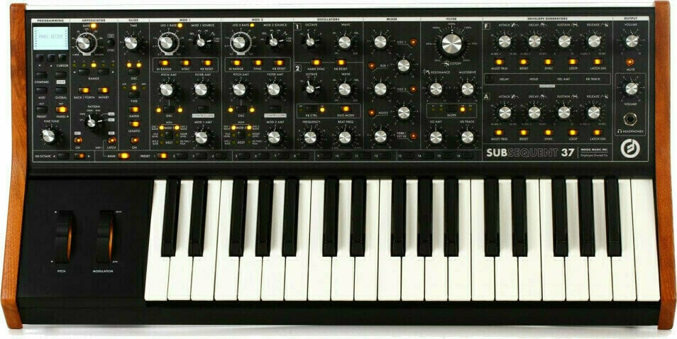 MOOG Subsequent 37 Synthesizer - Muziker