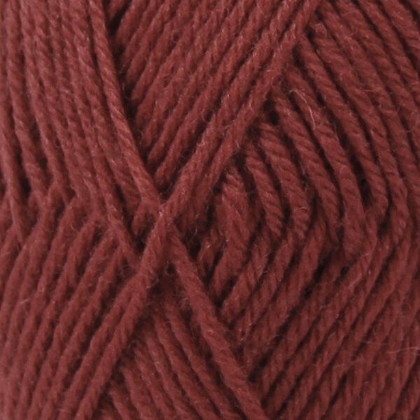 Fil à tricoter Drops Karisma Uni Colour 82 Maroon