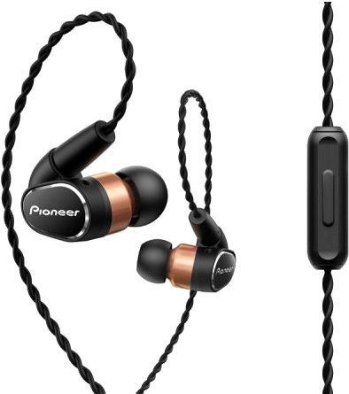 En la oreja los auriculares Pioneer SE-CH9T Negro