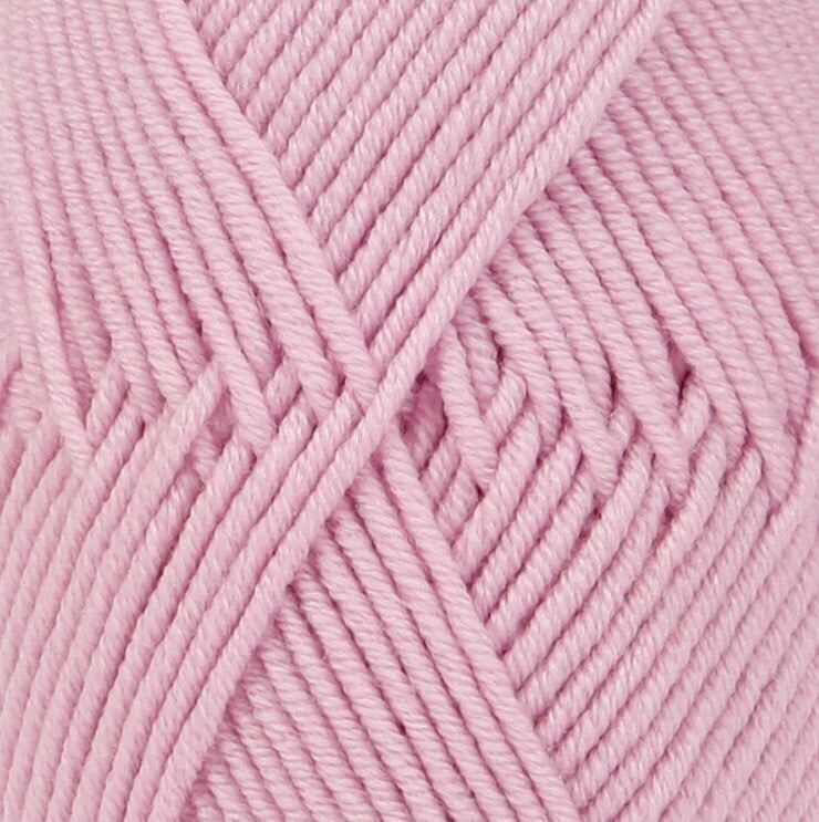 Плетива прежда Drops Merino Extra Fine Uni Colour 16 Light Pink