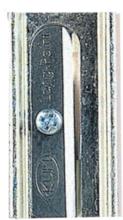 Taille-crayon KOH-I-NOOR Râpe en métal pour des pointes extra longues
