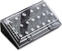 Platični pokrivač za klavijature
 Decksaver Moog Minitaur
